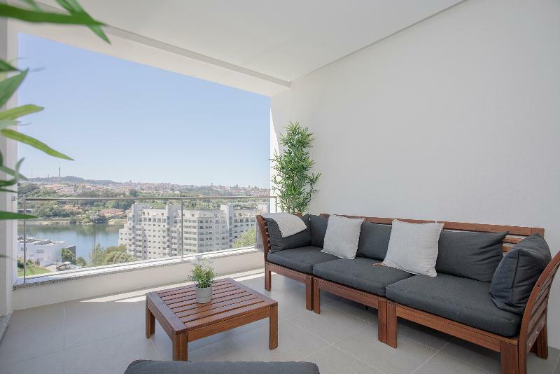 Luxury River View Apartamento *